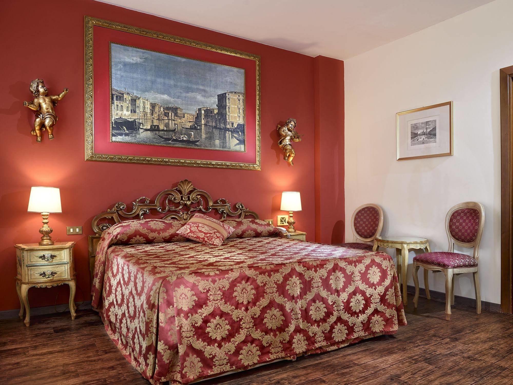 Hotel Amadeus Venise Extérieur photo